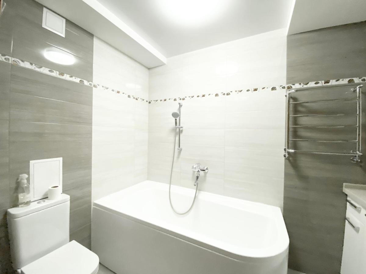 2-Bedroom Apartment Most City Area, Ekaterynoslav Square Dnipro Dış mekan fotoğraf