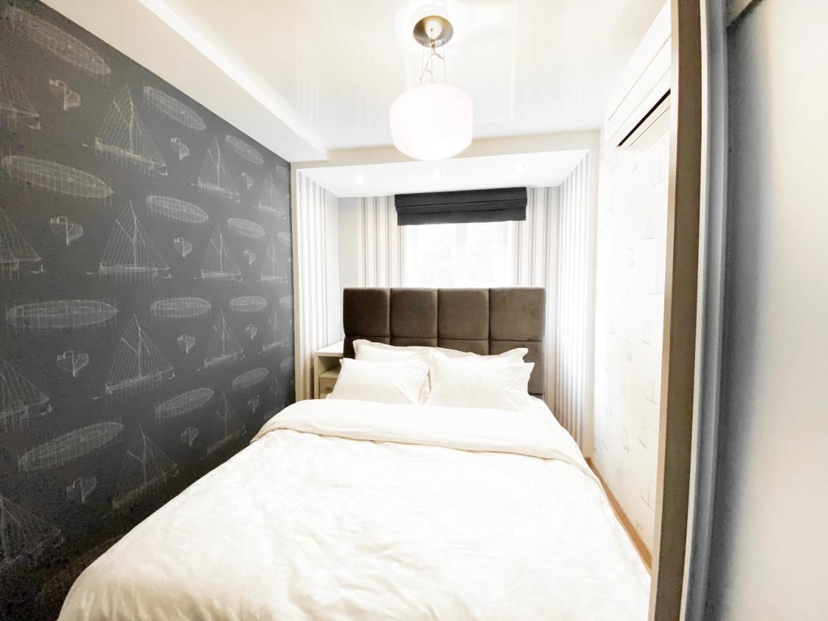 2-Bedroom Apartment Most City Area, Ekaterynoslav Square Dnipro Dış mekan fotoğraf