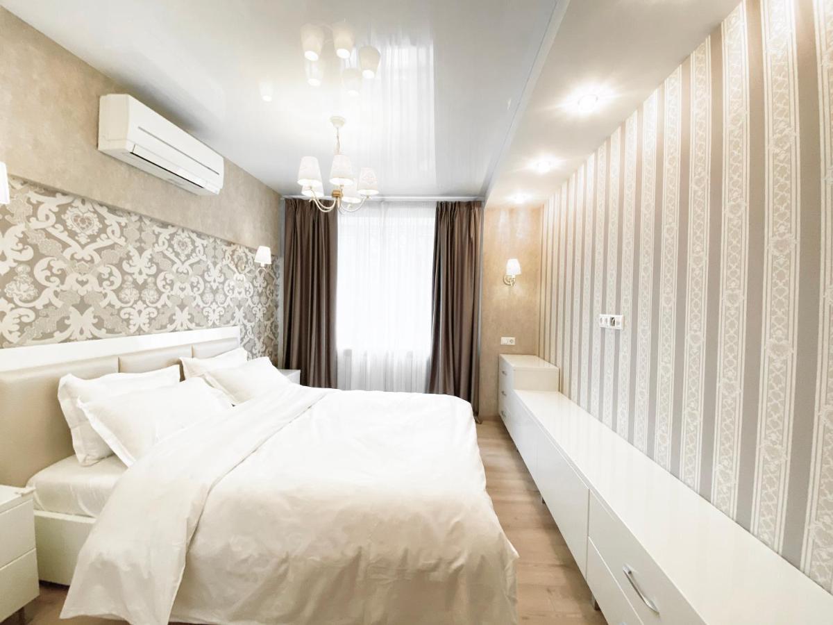 2-Bedroom Apartment Most City Area, Ekaterynoslav Square Dnipro Dış mekan fotoğraf